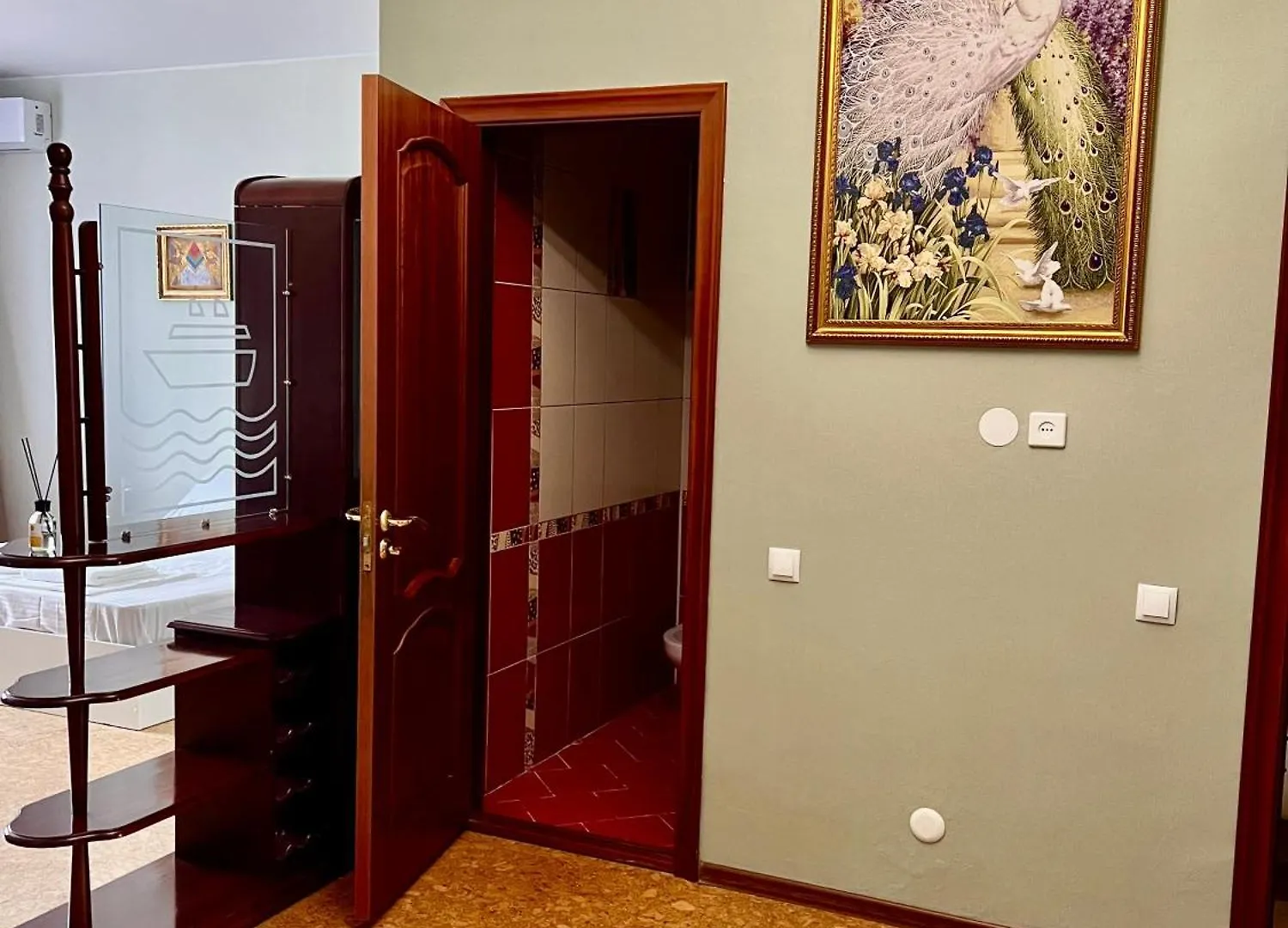 250 Теплая С Потрясающим Видом На Байтерек С 2 Большими Кроватями Теплая И Уютная Астана Апартаменты